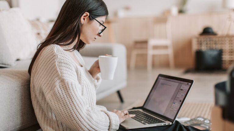 Como Criar um Controle de Gastos Mensal Eficiente
